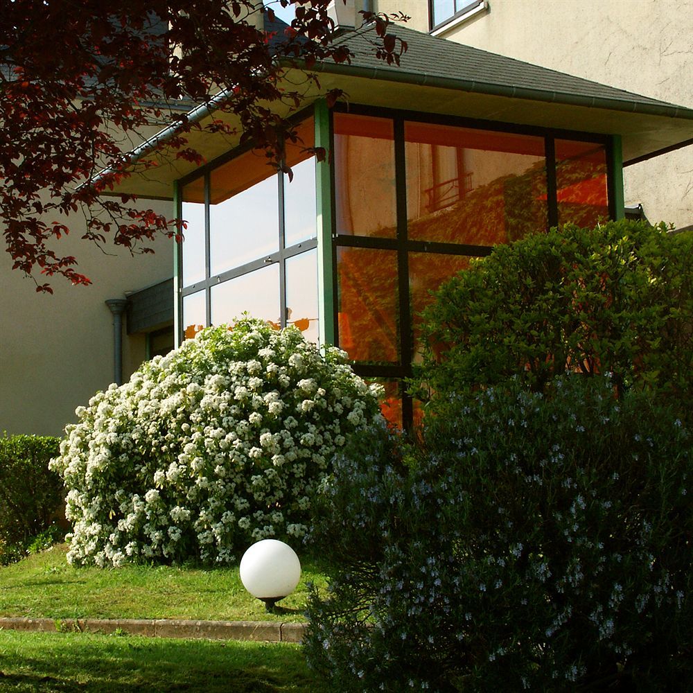 Hotel Restaurant Seminaires La Foresterie Le Mans Exterior foto